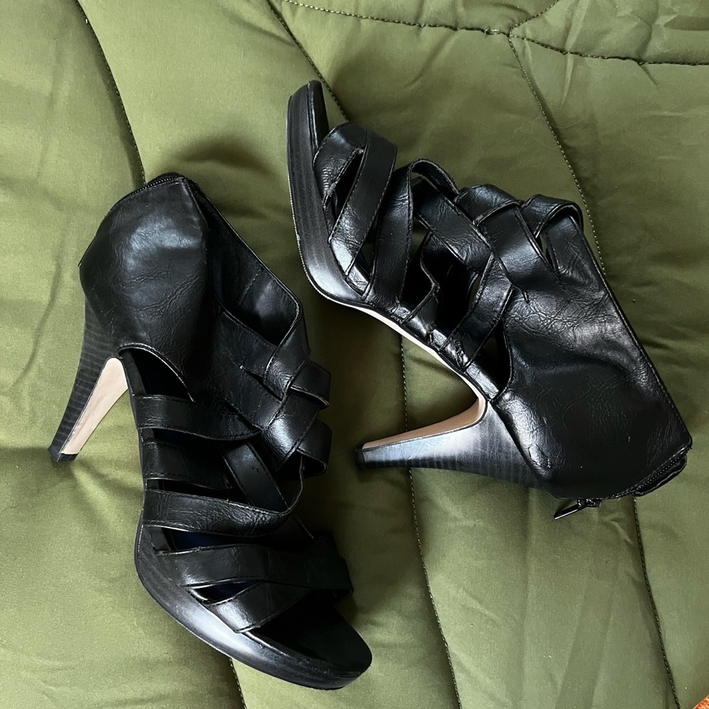 Black strappy heels